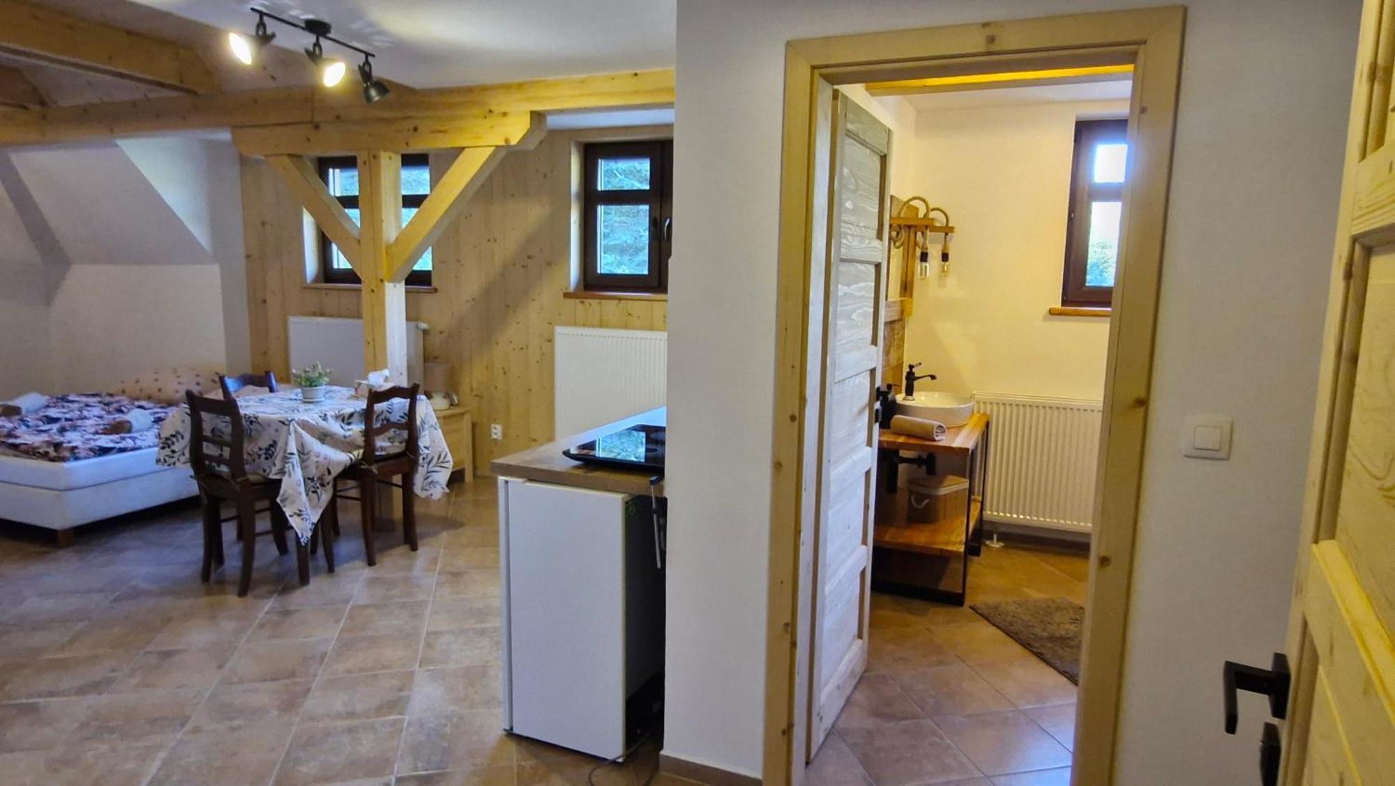 Chalupa Kamenny Vrch Adrspach Teplice nad Metují Rum bild